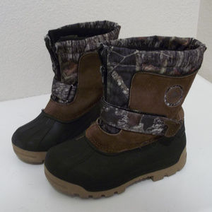 BOYS OZARK TRAIL CAMO WINTER BOOTS 11 TODDLER